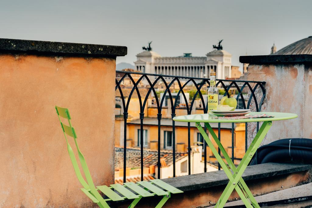 Beautiful Designer Flat Close To Pantheon Rom